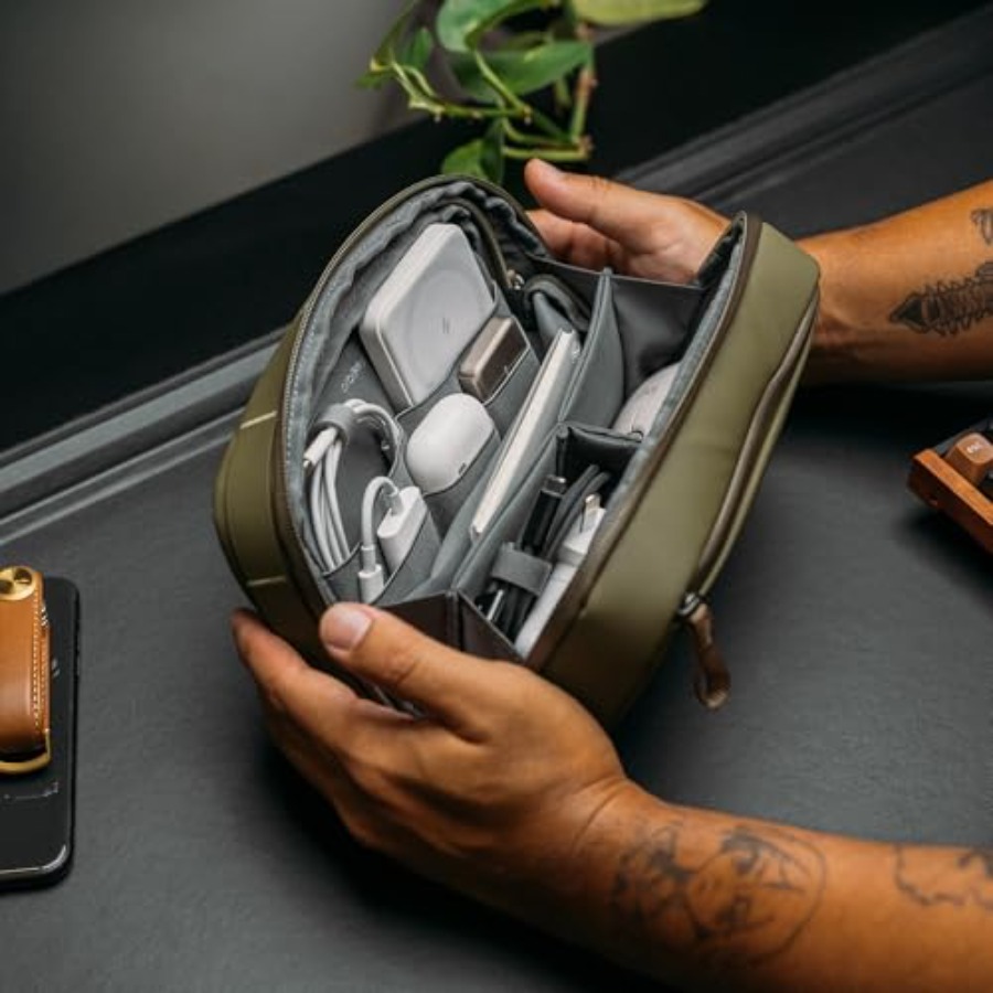 2-in-1 Tech Accessory Pouch wi - Electronics & Gadgets Starting With T ulasan dan harga
